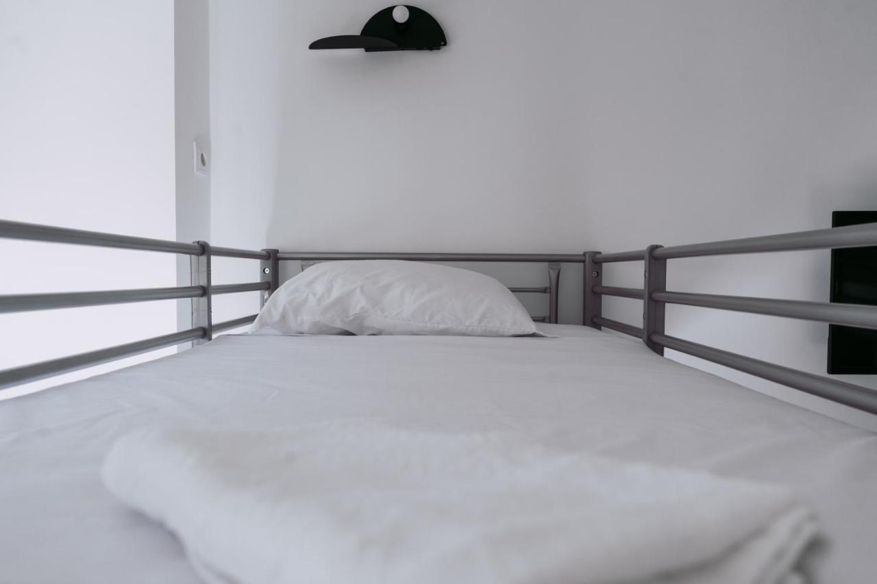 Middle Point Hostel Sardoal Εξωτερικό φωτογραφία