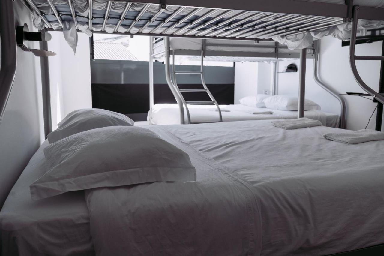 Middle Point Hostel Sardoal Εξωτερικό φωτογραφία
