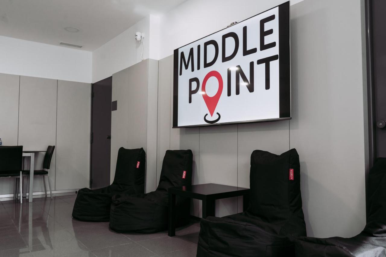 Middle Point Hostel Sardoal Εξωτερικό φωτογραφία