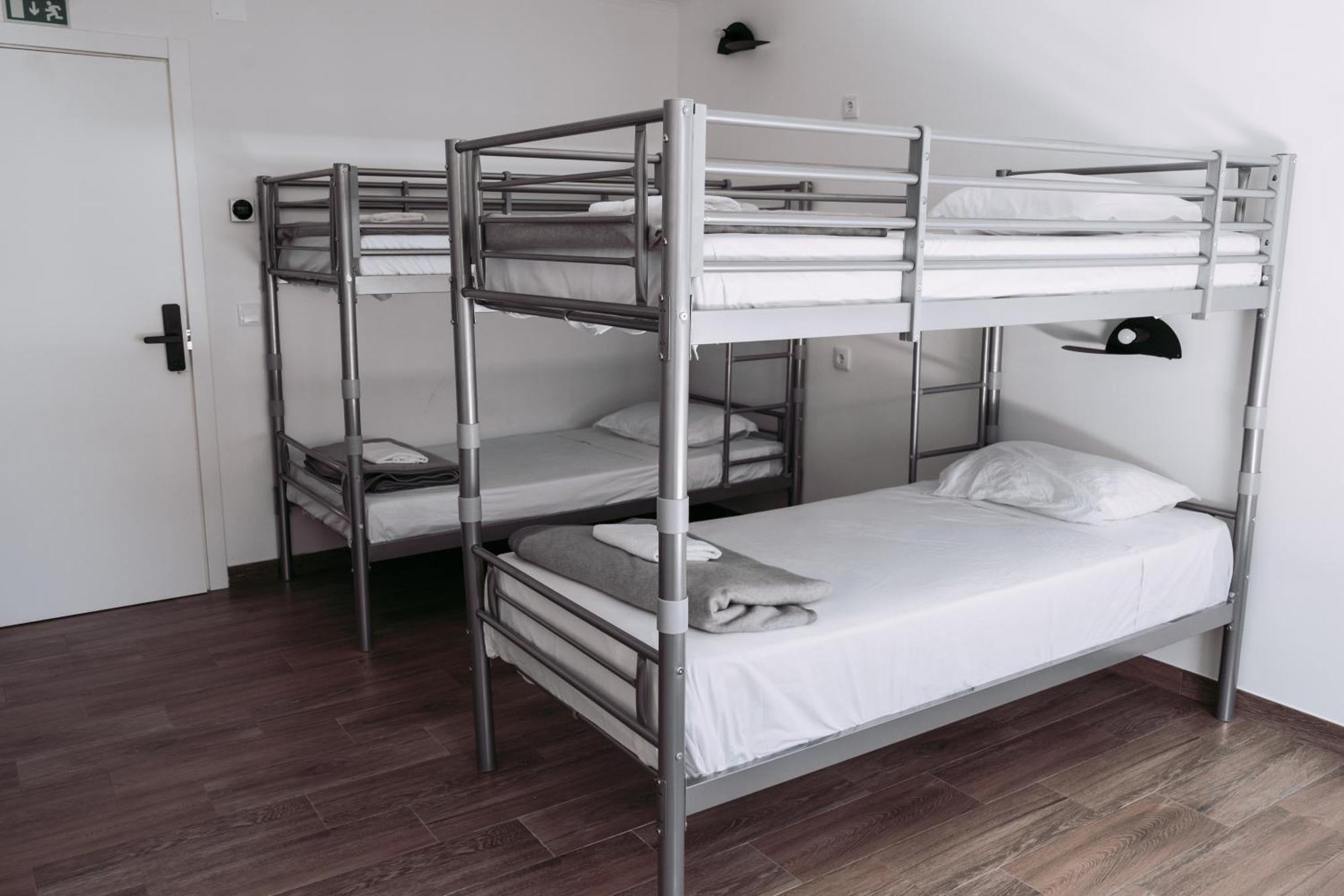 Middle Point Hostel Sardoal Εξωτερικό φωτογραφία