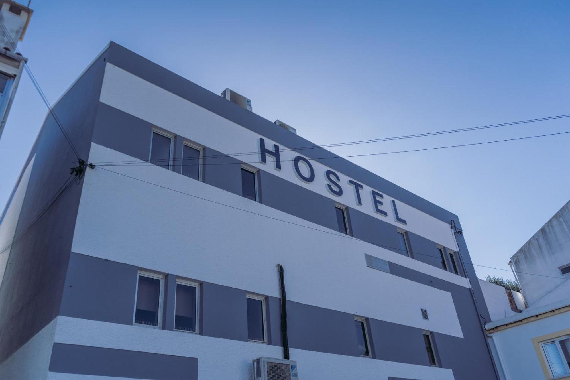 Middle Point Hostel Sardoal Εξωτερικό φωτογραφία