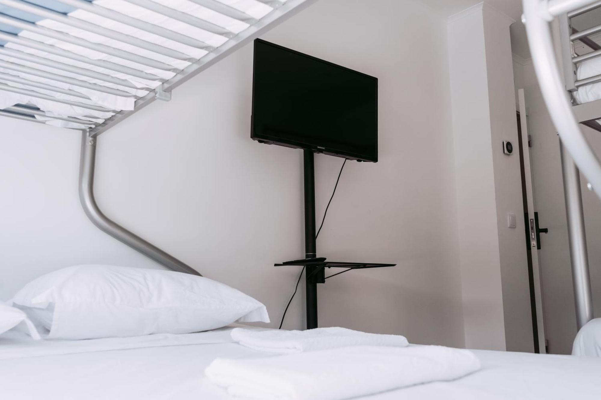 Middle Point Hostel Sardoal Εξωτερικό φωτογραφία